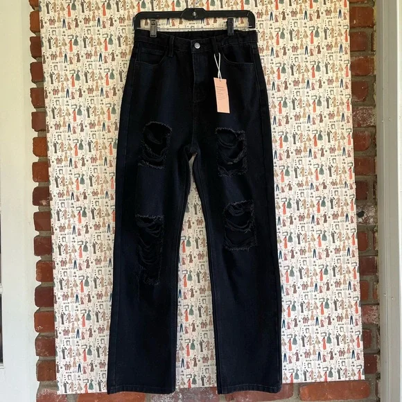 NWT Wide-legged ripped jeans 🖤 - Picture 4 of 10